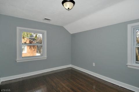 132 E 5th Ave, Roselle, NJ 07203 photo 9