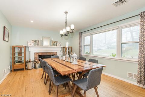 72 Cedar Pl, Wayne, NJ 07470 photo 8