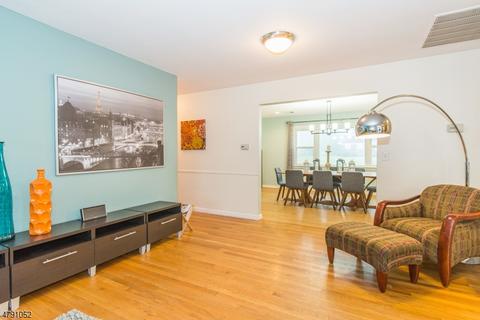 72 Cedar Pl, Wayne, NJ 07470 photo 12