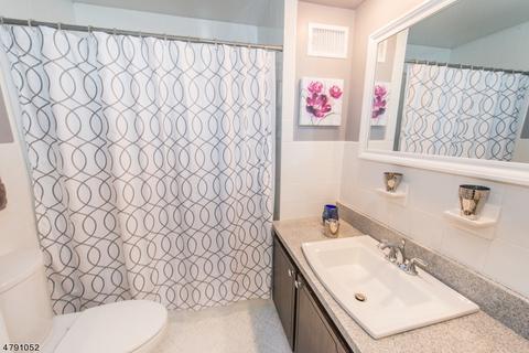 72 Cedar Pl, Wayne, NJ 07470 photo 17