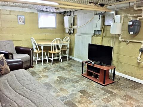 23 Berkeley Ave, Bloomfield, NJ 07003 photo 18