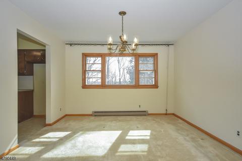 11 Lucas Ln, Wayne, NJ 07470 photo 19