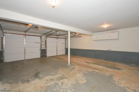 11 Lucas Ln, Wayne, NJ 07470 photo 6