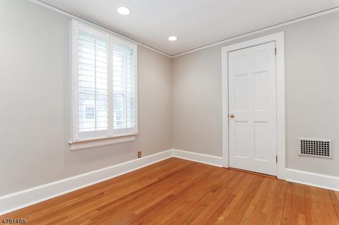 42 Pine Grove Ave, Summit, NJ 07901 photo 19