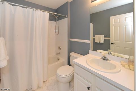 34 Carter Rd, Haskell, NJ 07420 photo 14