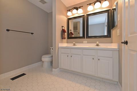 34 Carter Rd, Haskell, NJ 07420 photo 11