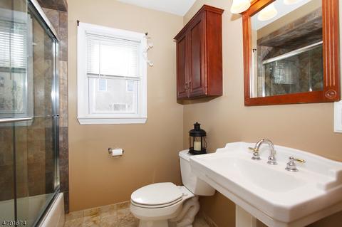 57 Spruce St, Nutley, NJ 07110 photo 10