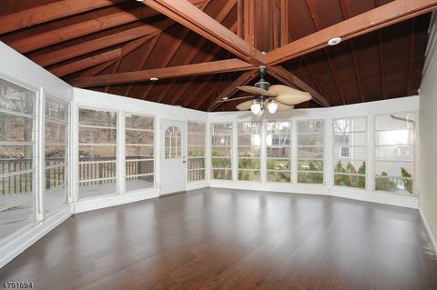 21 Sinclair Dr, Wayne, NJ 07470 photo 9