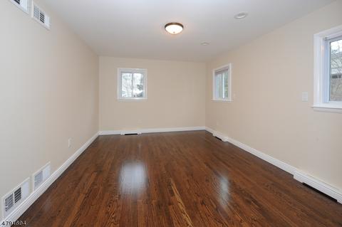 21 Sinclair Dr, Wayne, NJ 07470 photo 16
