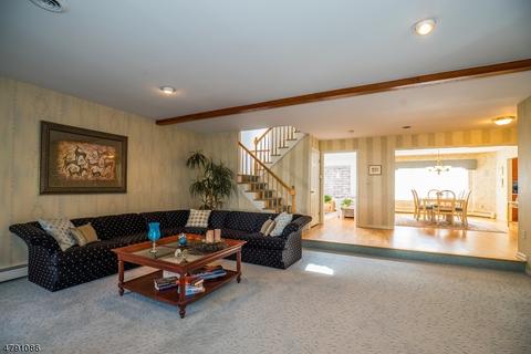 14 Matthew Rd, Wayne, NJ 07470 photo 11