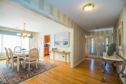 14 Matthew Rd, Wayne, NJ 07470 photo 9