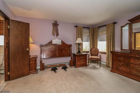 37 Millridge Rd, Secaucus, NJ 07094 photo 14