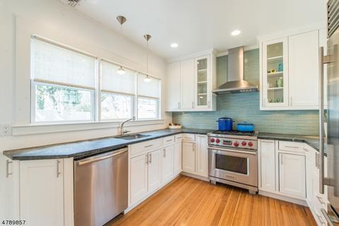 99 Haddon Pl, Montclair, NJ 07043 photo 12