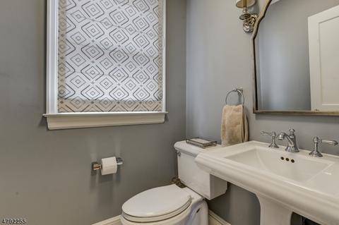 137 Pine Grove Ave, Summit, NJ 07901 photo 15