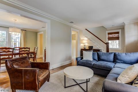137 Pine Grove Ave, Summit, NJ 07901 photo 4