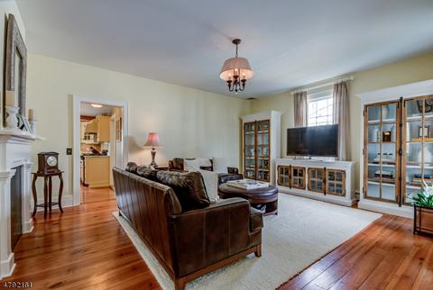 21 Halstead St, Clinton, NJ 08809 photo 9