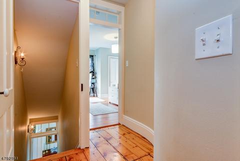 21 Halstead St, Clinton, NJ 08809 photo 25