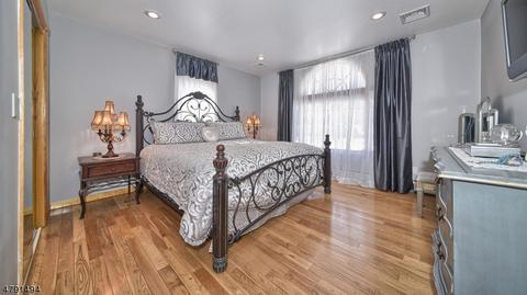 21 Grandview Dr, Wayne, NJ 07470 photo 18