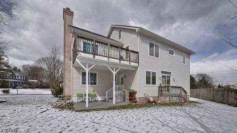 21 Grandview Dr, Wayne, NJ 07470 photo 22