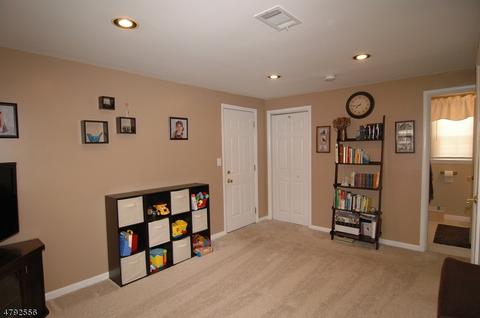 151 Elm St, Dover, NJ 07801 photo 9