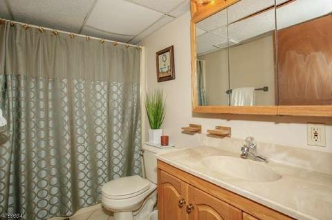 3 Cooper Dr, Wanaque, NJ 07465 photo 22