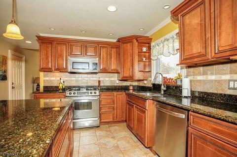 3 Cooper Dr, Wanaque, NJ 07465 photo 5
