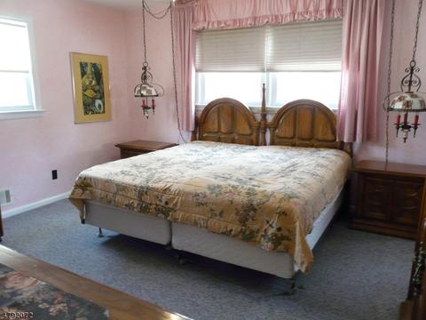17 Kemp Dr, Springfield, NJ 07081 photo 12