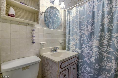 86 Mapes Ave, Springfield, NJ 07081 photo 8