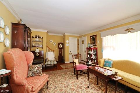 247 Longview Rd, Union, NJ 07083 photo 6