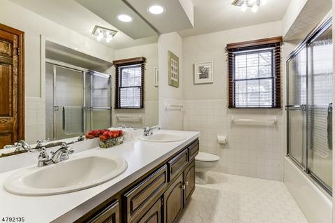 8 Pine Ave, Madison, NJ 07940 photo 22