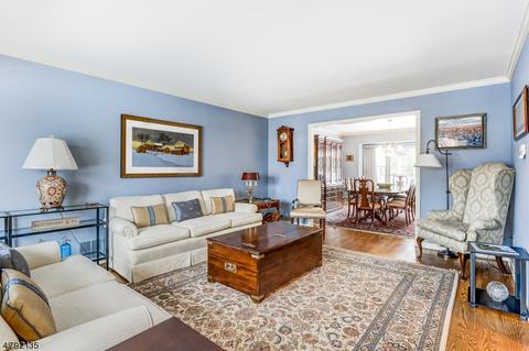 8 Pine Ave, Madison, NJ 07940 photo 3