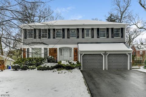 8 Pine Ave, Madison, NJ 07940 photo 1