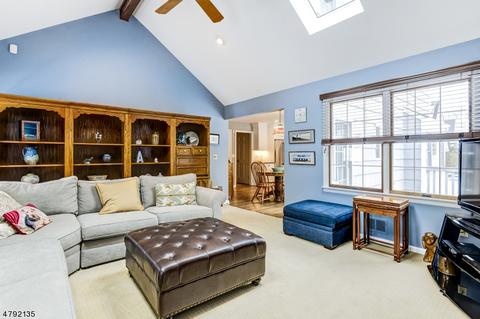 8 Pine Ave, Madison, NJ 07940 photo 13