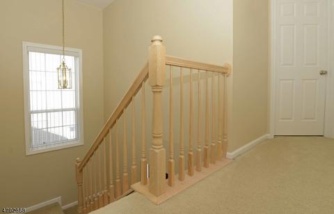202 Warbler Dr, Wayne, NJ 07470 photo 15