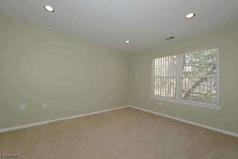 202 Warbler Dr, Wayne, NJ 07470 photo 20