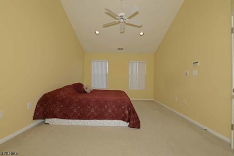 202 Warbler Dr, Wayne, NJ 07470 photo 16