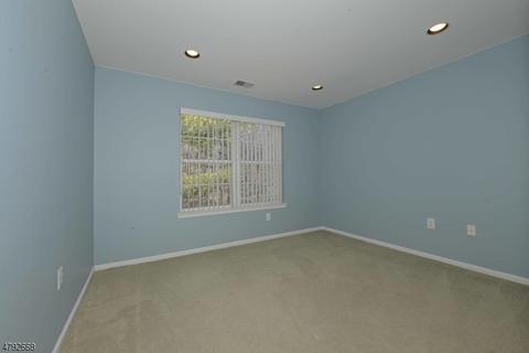 202 Warbler Dr, Wayne, NJ 07470 photo 21