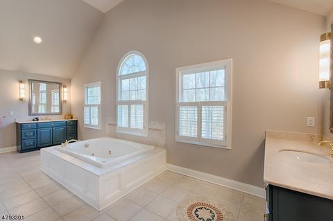 85 Lowery Ln, Mendham, NJ 07945 photo 13