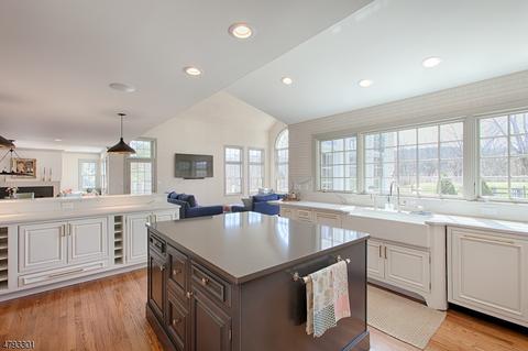 85 Lowery Ln, Mendham, NJ 07945 photo 5