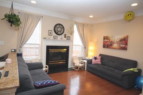 119 Bobolink Ct, Wayne, NJ 07470 photo 8