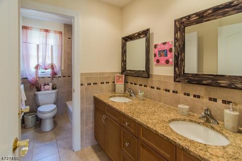 4 Claire Ct, Wayne, NJ 07470 photo 19