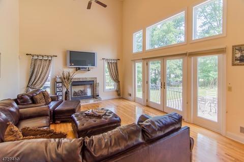 4 Claire Ct, Wayne, NJ 07470 photo 5