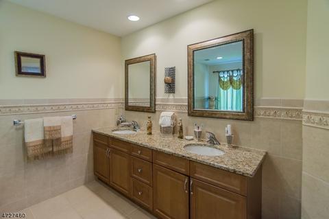 4 Claire Ct, Wayne, NJ 07470 photo 14