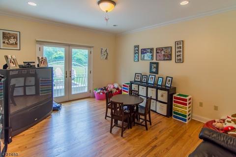 4 Claire Ct, Wayne, NJ 07470 photo 8
