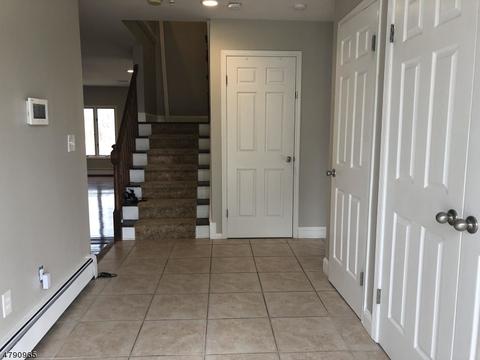 32 Mulford Dr, Wayne, NJ 07470 photo 10