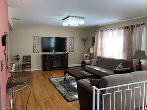 711 Ratzer Rd, Wayne, NJ 07470 photo 4