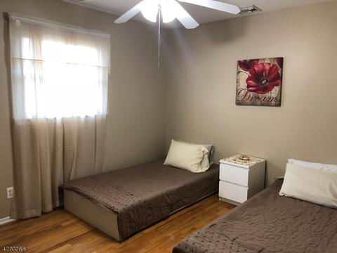 711 Ratzer Rd, Wayne, NJ 07470 photo 8
