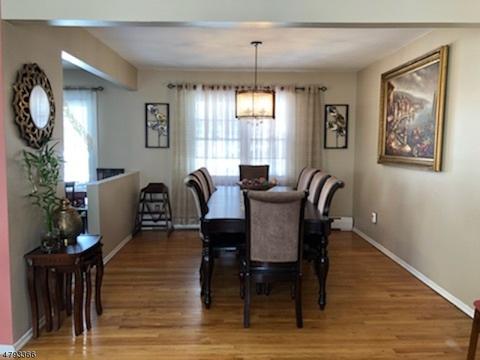 711 Ratzer Rd, Wayne, NJ 07470 photo 3