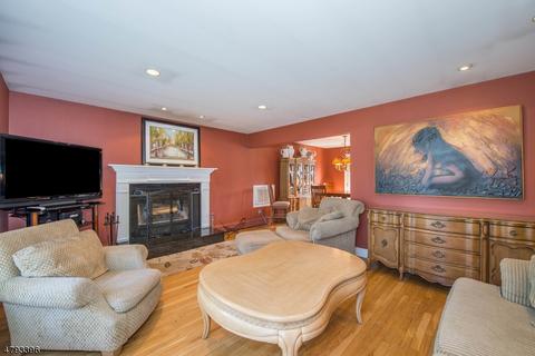 98 Osborne Ter, Wayne, NJ 07470 photo 2