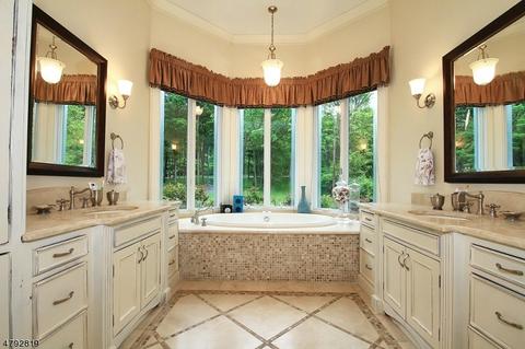 653 Terhune Dr, Wayne, NJ 07470 photo 12